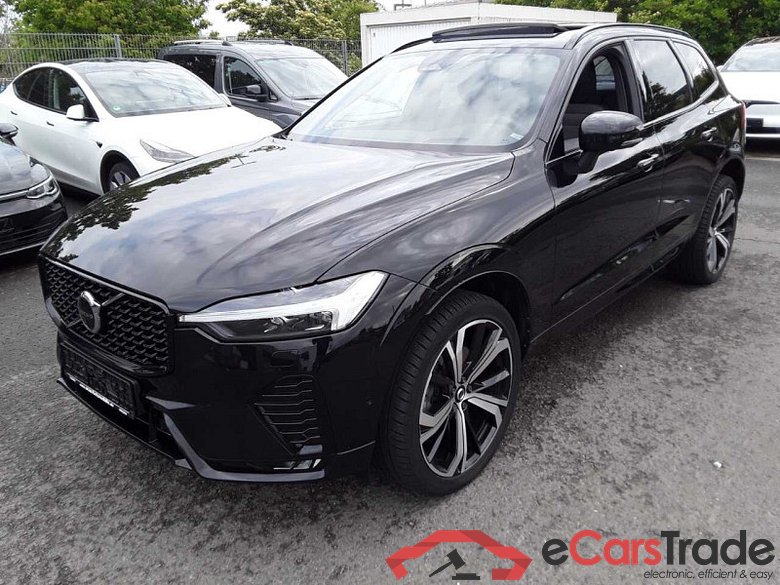 Volvo XC60 (03.2017->) DE - SUV5 B5 (Benzin) AWD EU6d, Ultimate Dark Mild-Hybrid, (Facelift) 2022 - 202