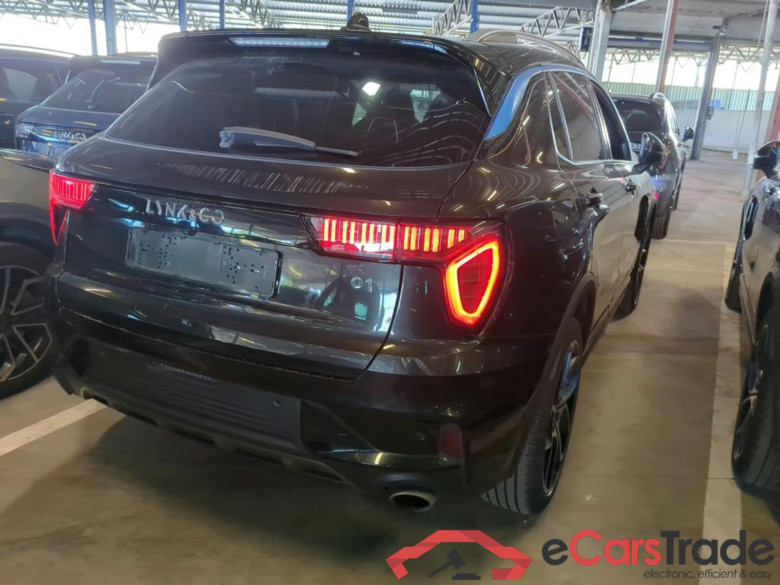 Lynk Co 01 1.5i Plug-In Hybrid Aut. Pano LED Virtual ACC Navi Infinity KeylessGo Camera 360 Klima PDC ... #4