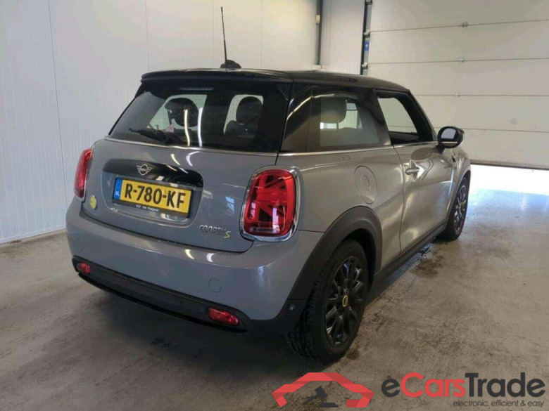 Mini Electric MINI Yours 33 kwh #2