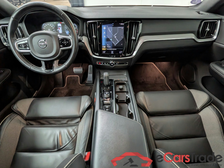 VOLVO V60 2.0 B3 R-Design #5
