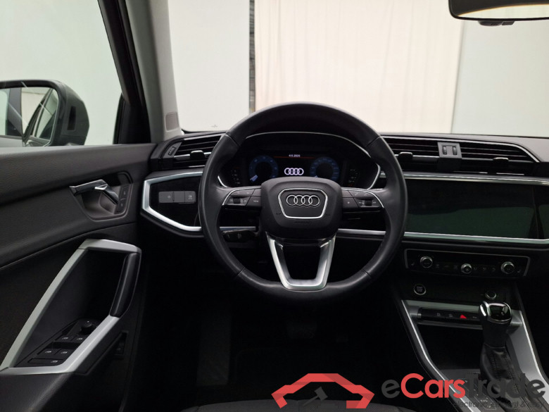 Audi, Q3 '18, Audi Q3 35 TDI S Tronic Business Edition 5d #5