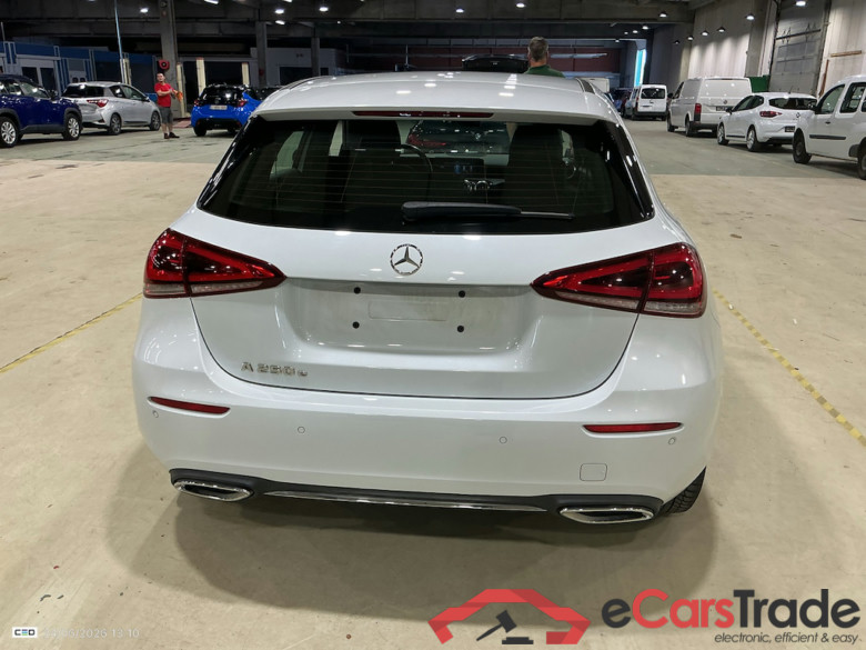 MERCEDES-BENZ A-CLASS 1.3 A 250 E DCT BUSINESS SOLUTION #5