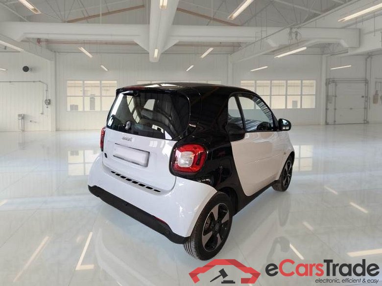 SMART FORTWO COUPÈ / 2019 / 3P / COUPE EQ 60KW PASSION #2