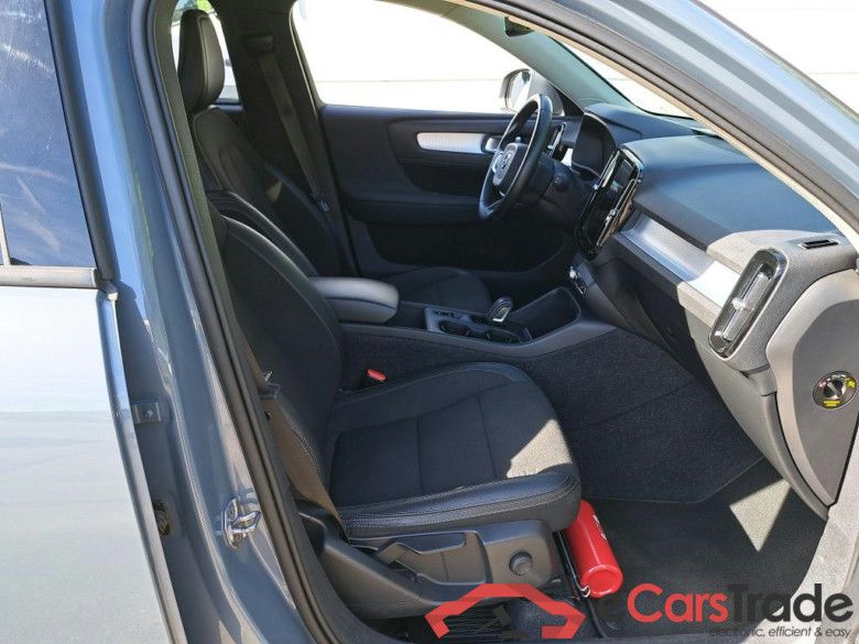 VOLVO - VOL XC40 T5 Twin Engine 261PK Momentum Pro With Heated Seats & Cruise Control & Park Sensors Front & Rear  * HYBRID * #3