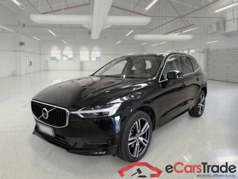 VOLVO XC60 / 2017 / 5P / SUV D4 GEARTR. MOMENTUM PRO #1