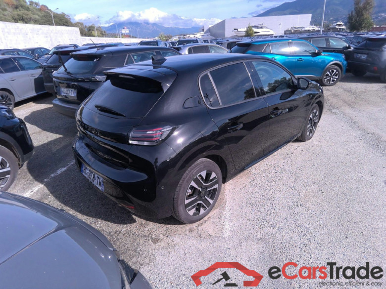 Peugeot 208 Allure 1.2 PureTech 100 S&S BVM6 #2