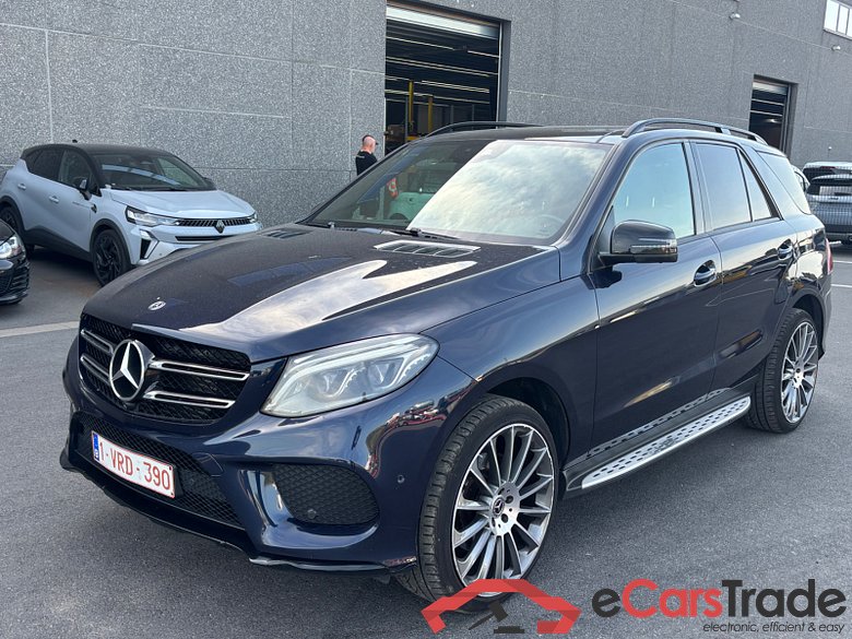 Mercedes GLE 250d AMG 4Matic Aut. Pano LED-Multibeam Leather Navi KeylessGo Camera 360 Klima PDC ...