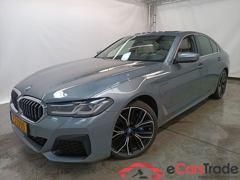 BMW 5 - 2020 530eXAS 184hp PHEV 4d ///M-Sportkit (total options: 19,576 Ex.Vat)