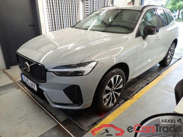 Volvo XC60 (03.2017->) DE - SUV5 B5 (Benzin) AWD EU6e, Plus Dark Mild-Hybrid, (Facelift 2) 2025 - 2026 #1