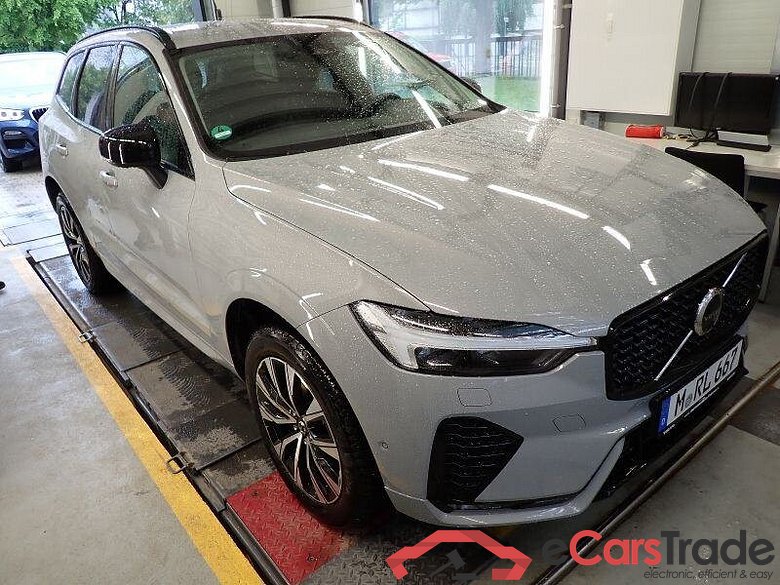 Volvo XC60 (03.2017->) DE - SUV5 B5 (Benzin) AWD EU6e, Plus Dark Mild-Hybrid, (Facelift 2) 2025 - 2026 #2