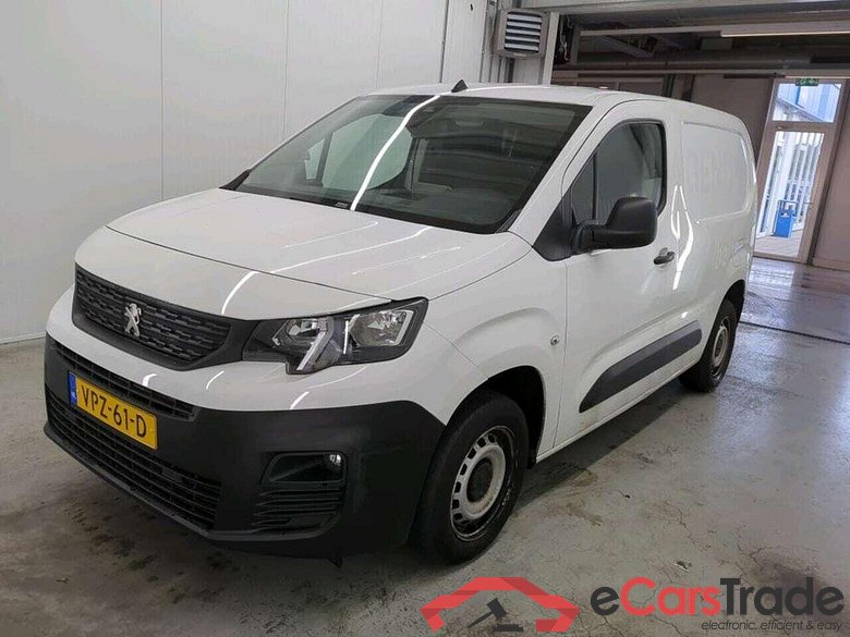 PEUGEOT Partner 1.2 PT. Premium #1