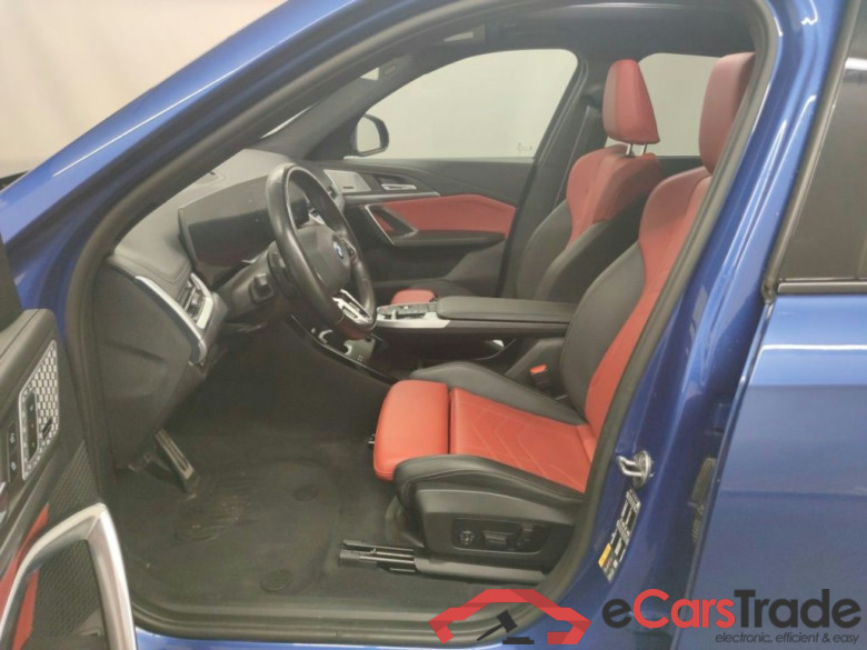 BMW iX1 eDrive20 (150kW) 5d ///M-Sportkit (total options: 15,686 Ex.Vat) #3