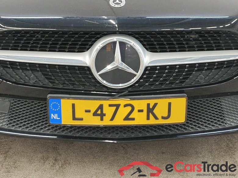 Mercedes-Benz A-Klasse Limousine A 180 7G-DCT Business Solution 4d #5