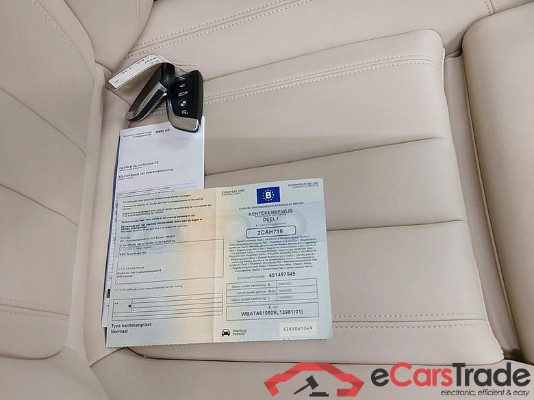 BMW - BMW X5 xDrive45e 320PK With Climatic & Navigation & Canberra Beige Sensatec & Park Sensors Front & Rear  * HYBRID * #4