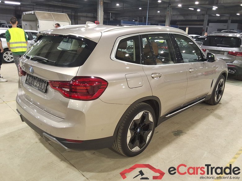 BMW IX3 80KWH AUTO #4