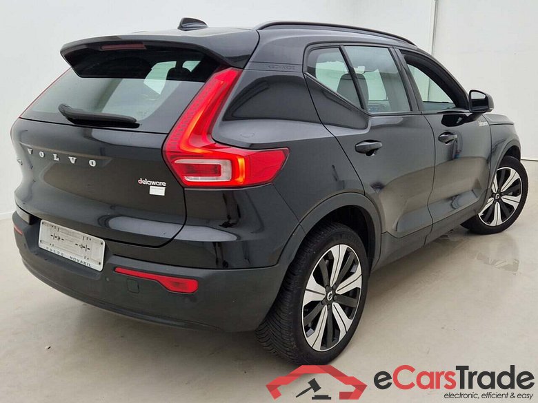 VOLVO XC40 RECHARGE CORE #2