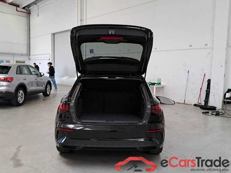 AUDI A3 / 2020 / 5P / BERLINA 40 TFSI E S TRONIC S LINE EDITION S.BACK #5