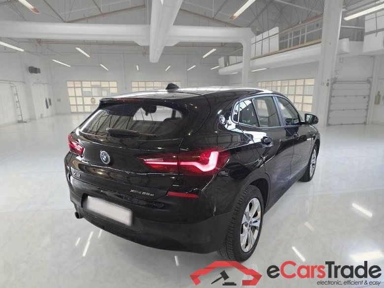 BMW X2 / 2017 / 5P / SUV XDRIVE 25E BUSINESS X AUTOMATICO #2