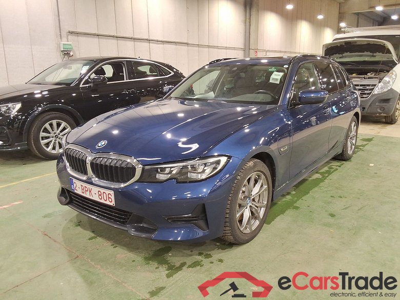 BMW 3 SERIES TOURING 2.0 330E (215KW) TOURING