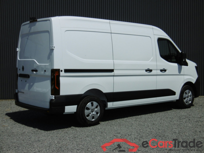 Renault Master Extra IV 3500 L2H2 2.0 Blue dCi 150ch EDC #2