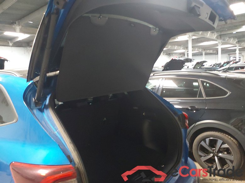 FORD Kuga 2.5 PHEV 243cv WT Gancho Automatico St Line X(Pano-Roof + Winterpack) #6