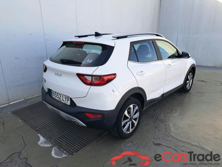 KIA Stonic / 2017 / 5P / todoterreno 1.0 T-GDi 74kW (100CV) MHEV iMT Drive #2