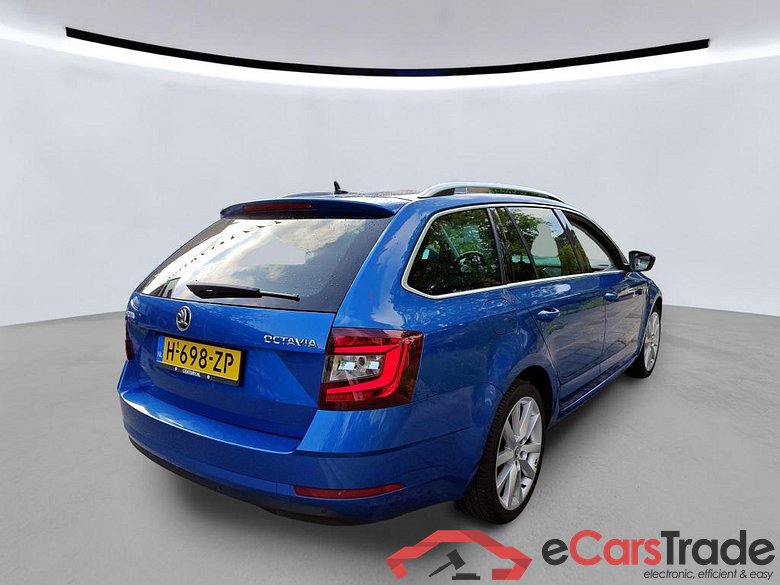SKODA Octavia Combi 85 kW #6