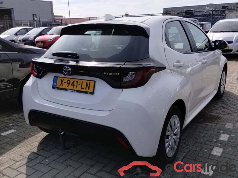 TOYOTA YARIS 1.5 Hybrid Active #4