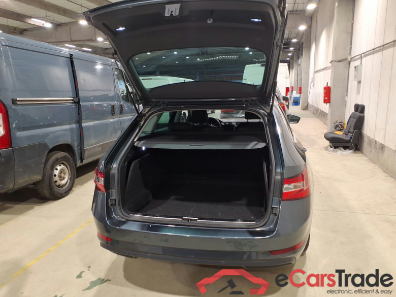SKODA SUPERB COMBI - 2019 1.5 TSI ACT Ambition #3