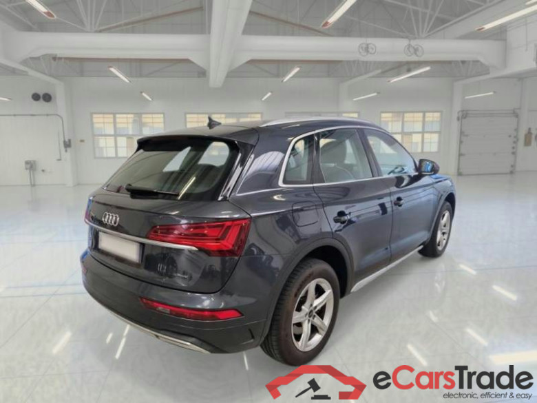 AUDI Q5 / 2020 / 5P / SUV 40 TDI BUSIN. ADVANCED QUATTRO S TRONIC #2