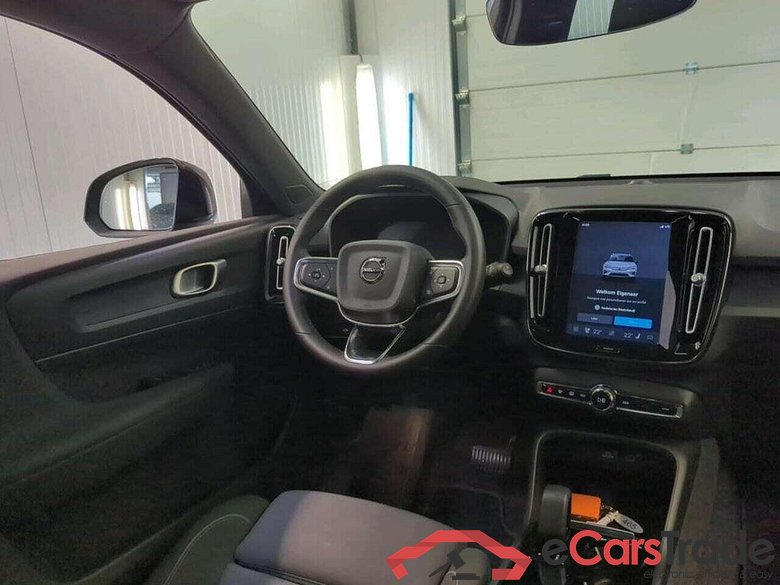 VOLVO XC40 Recharge Core 70 kWh #3