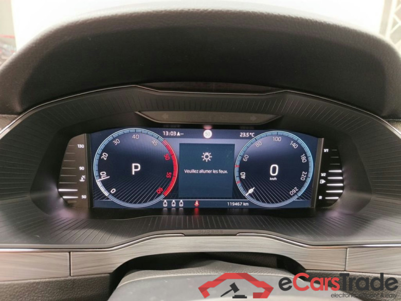 Skoda Superb Combi 2.0 CRTDI 110kW DSG7 Clever 5d #6