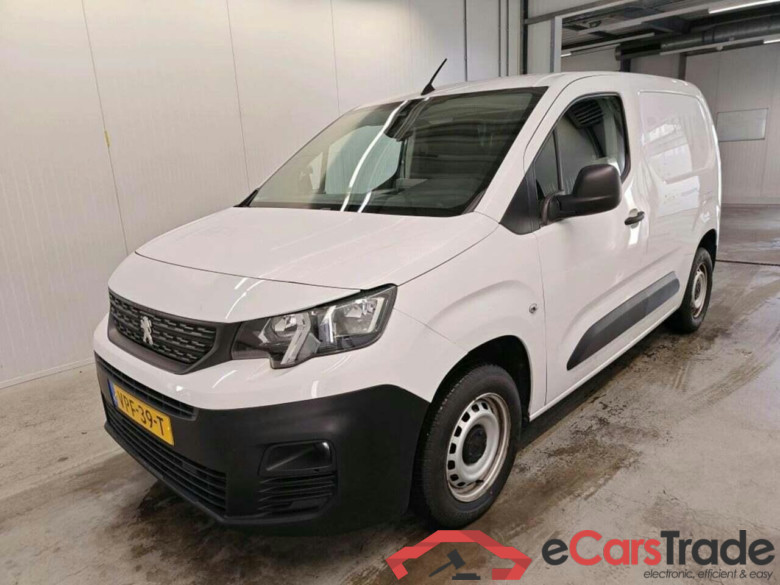 PEUGEOT Partner 1.2 PT. Premium #1