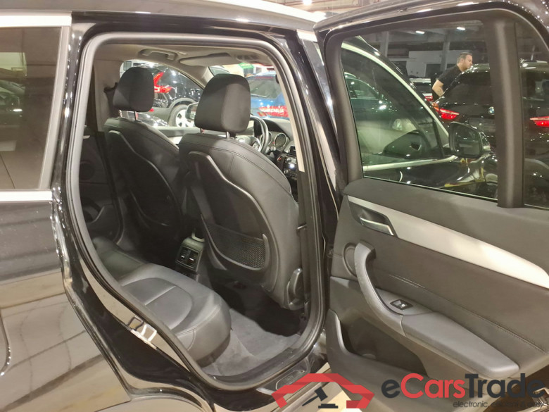 BMW X1 DIESEL - 2019 1.5 dA sDrive16 AdBlue #5