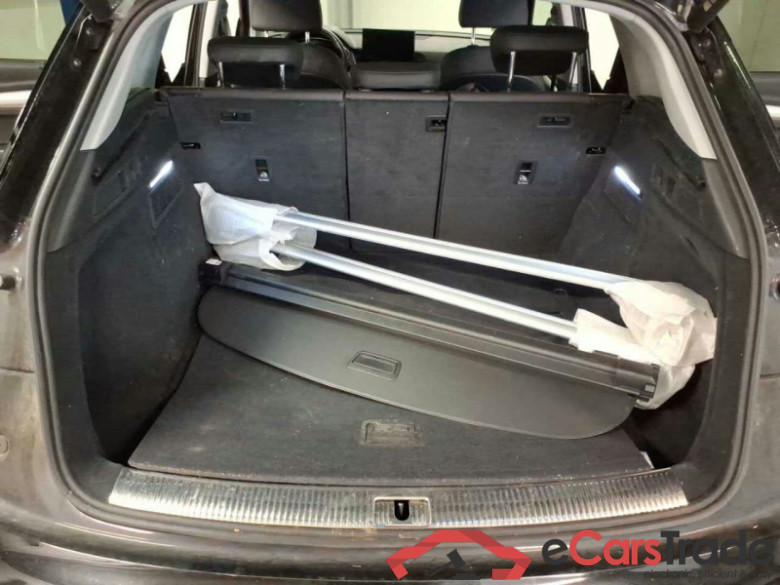 Audi Q5 (FYG)(06.2020->) DE - SUV5 40 2.0 TDI quattro EU6d, S line, (Facelift) 2020 - 2024 #2