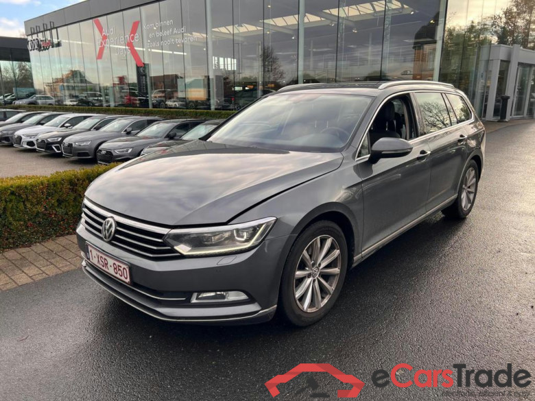 VOLKSWAGEN Passat Variant Passat Highline 2.0 TDI BlueMotion Technology 110 kW (150 pk) 6 versnellingen manueel #1
