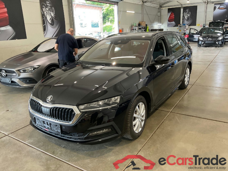 Octavia Combi Ambition 2.0 TDI 85KW AT7 E6d #1