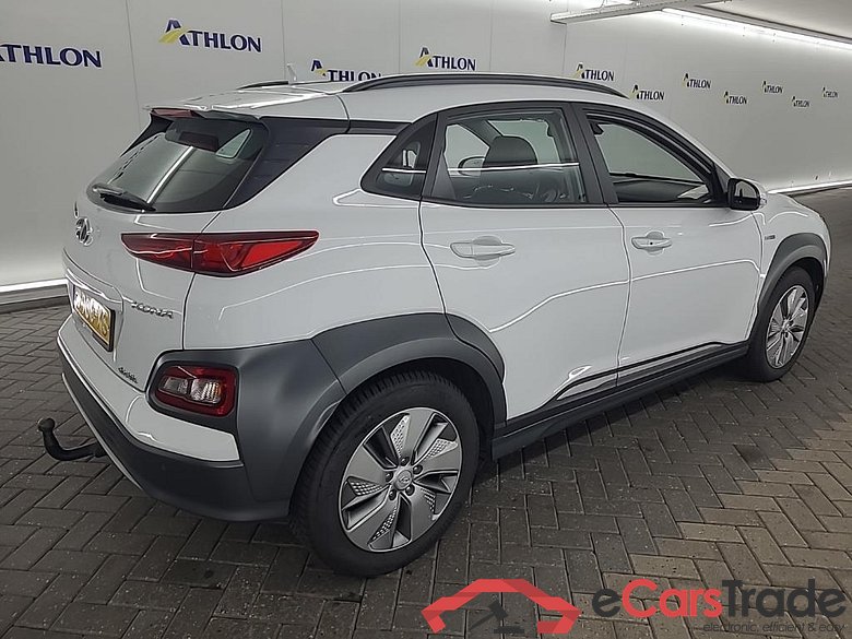 HYUNDAI Kona Comfort Smart Electric 64 kWh 5D #3
