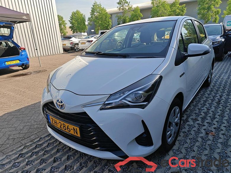 TOYOTA Yaris 1.5 Hyb. Active