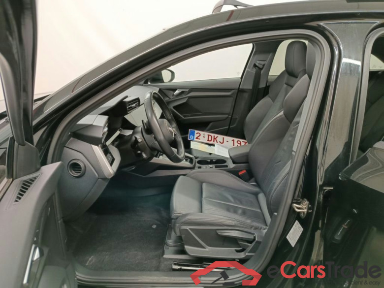 Audi A3 Berline 1.0 TFSi 30 81kW S tronic S line 4d #3
