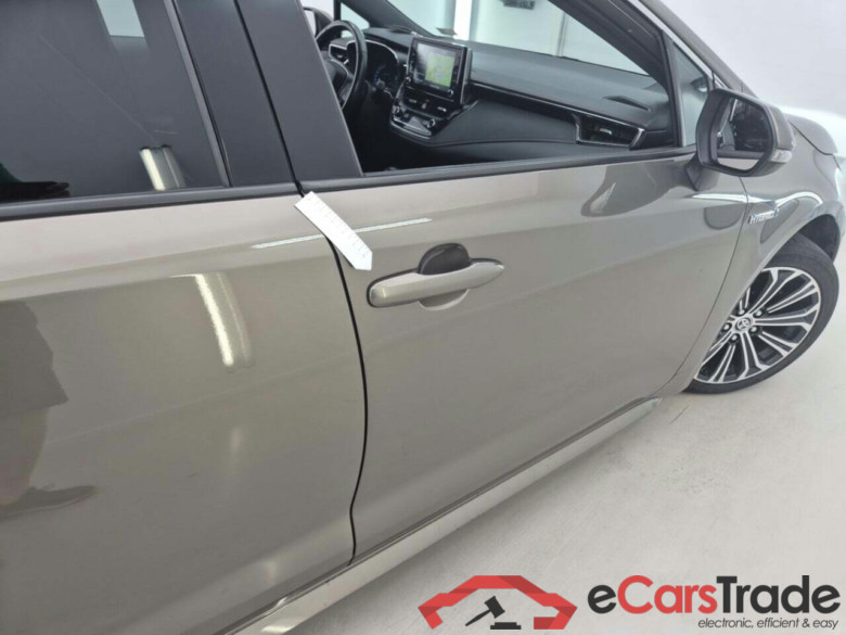 TOYOTA COROLLA 1.8 HYBRID PREMIUM #5