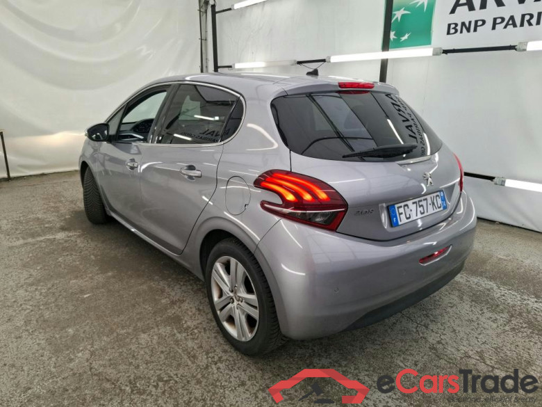 PEUGEOT 208 5p Berline Puretech 110 ¤6.c SandS ALLU BUS #2