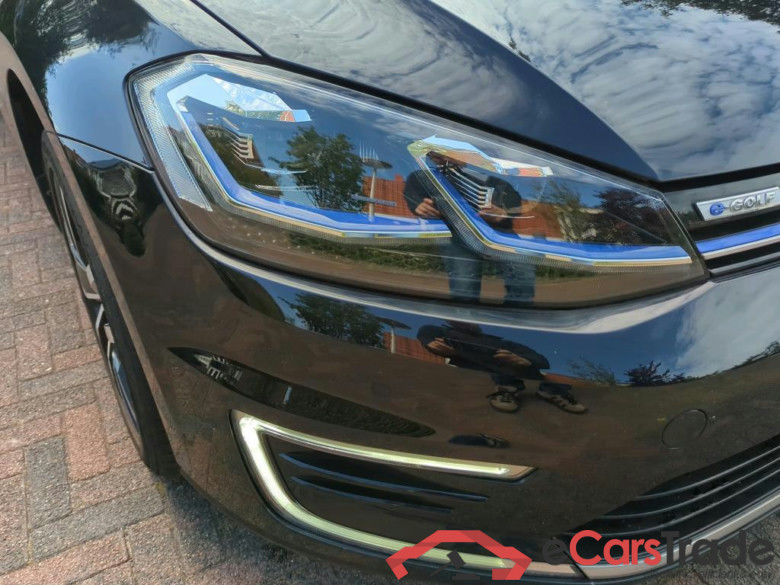 VOLKSWAGEN e-Golf 100 kW #4