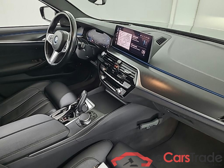 BMW 5-serie Touring 530e Business Edition Plus 5D 215kW #6