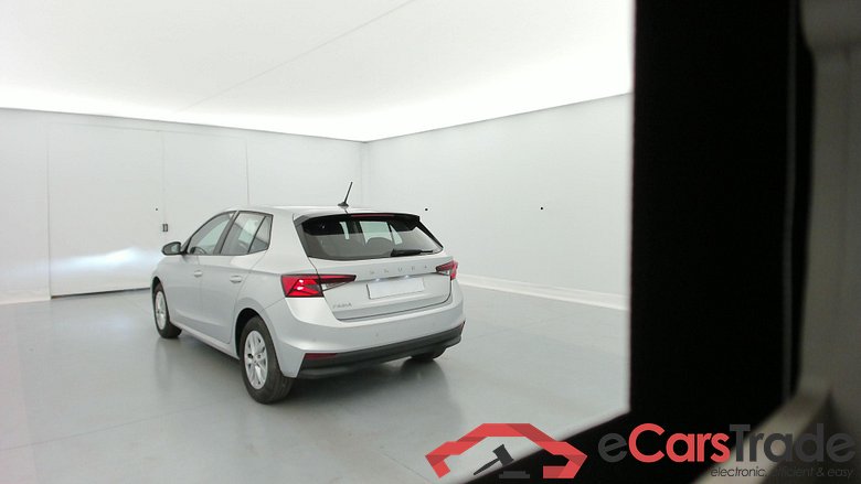 Skoda Fabia 1.0 MPI 80 CH BVM5 AMBITION #5