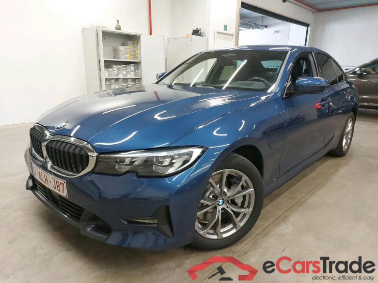 BMW - BMW 3 BERLINE 330e 292PK Business Edition Sport With Heated Sport Seats & Pack Driving Assistant Pro & Head Up & Parking Assistant Plus * HYBRID * #1