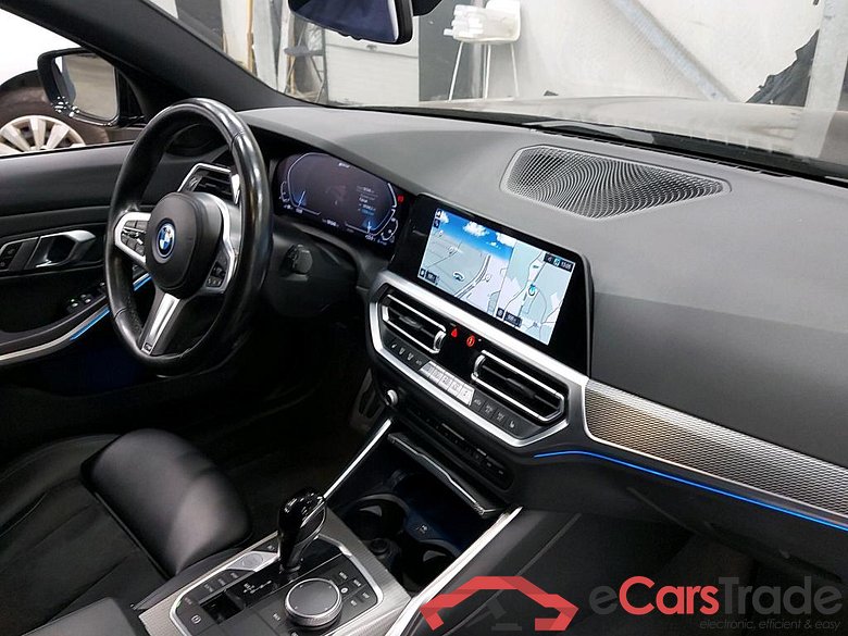 BMW - BMW 3 TOURING 330e 292PK Business Edition M Sport With Heated Sport Seats & Parking Assistant Pack * HYBRID * #3