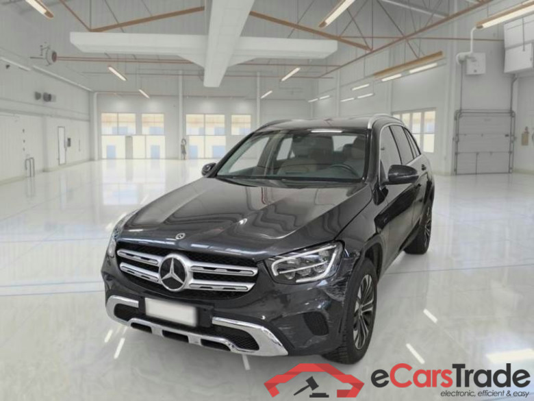 MERCEDES-BENZ GLC / 2019 / 5P / SUV 300 E 4MATIC EQ-POWER BUSIN. EXTRA AUT #1