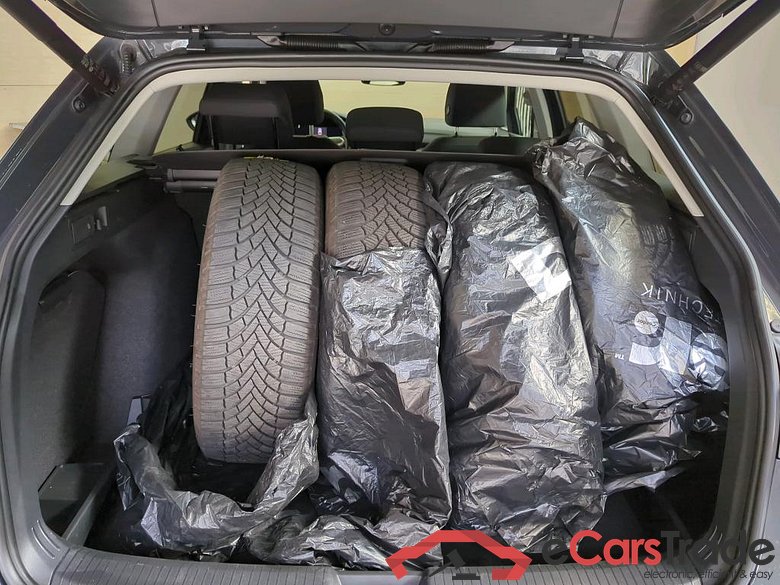 Golf VIII Variant Life 2.0 TDI 85KW MT6 E6d #6