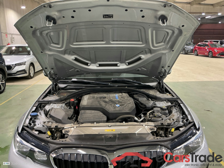 BMW 3 SERIES TOURING 2.0 330E (215KW) TOURING #6